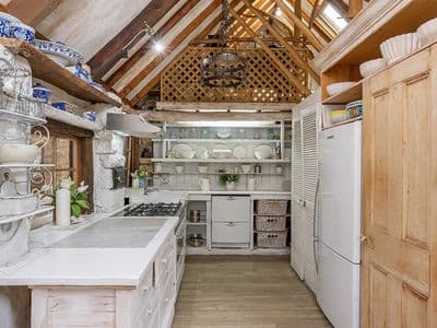 19 Rose Street, WINMALEE, 19 Rose Street - Thumbnail 2
