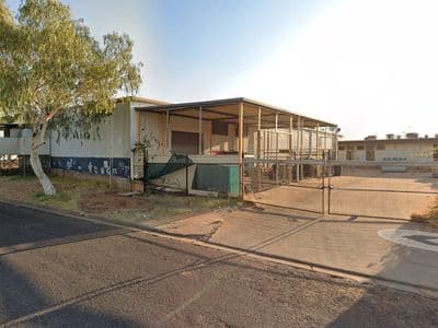 2 Kaeser Road, MOUNT ISA, 2 Kaeser Road - Thumbnail 2