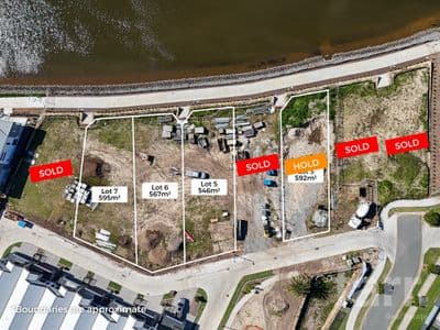 192 Marina Quays Boulevard, HOPE ISLAND, Hope Island - Thumbnail 2