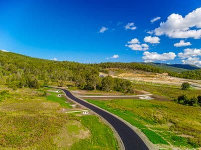 2558 Beaudesert Nerang Road, CANUNGRA, 2558 Beaudesert Nerang Road - Thumbnail 3