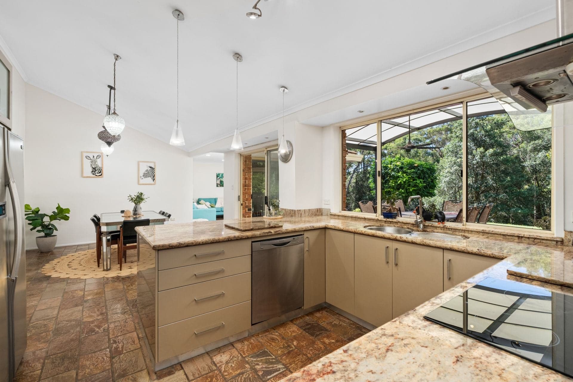 16 Fern Road, Ourimbah NSW, Ourimbah - Thumbnail 4
