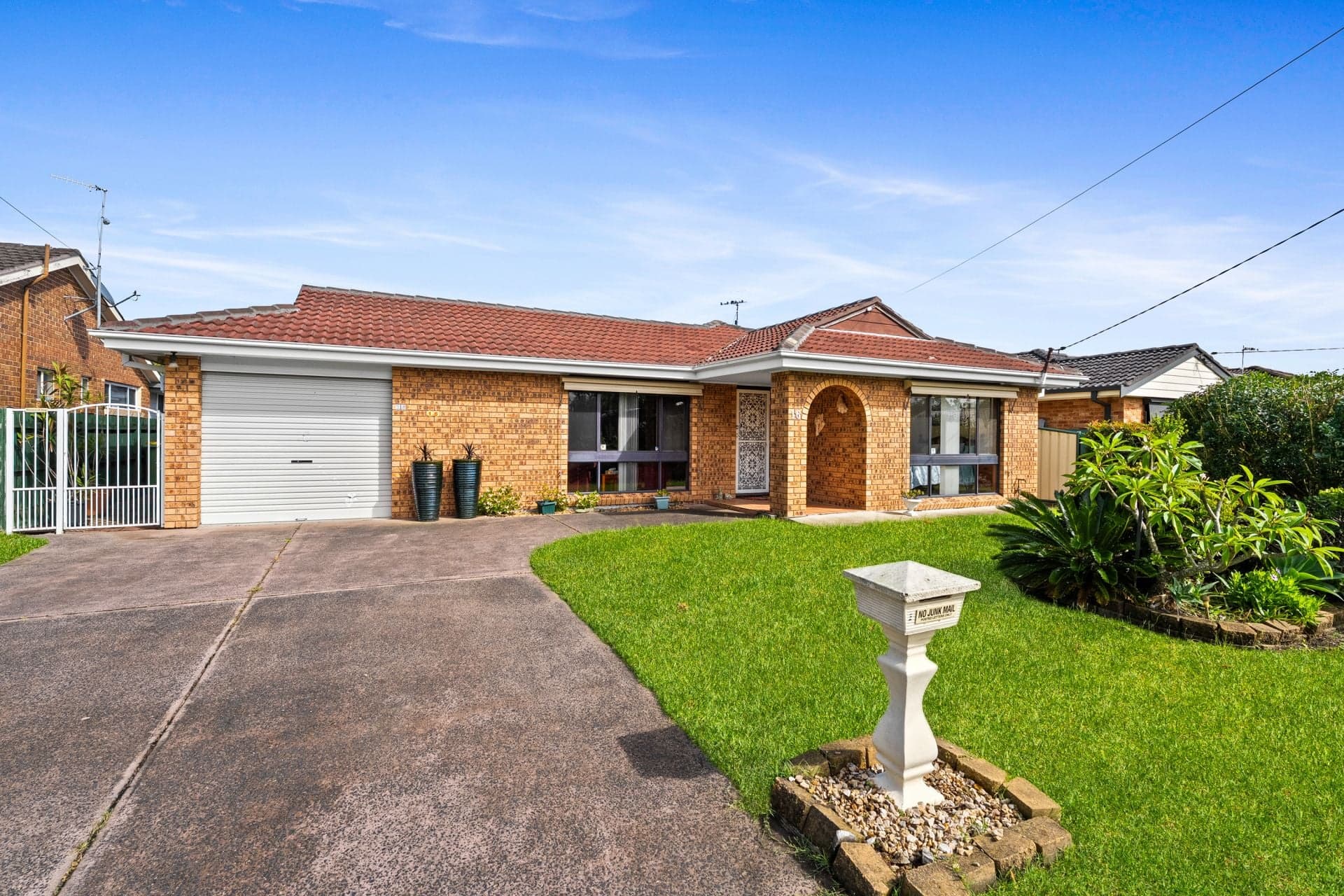 16 Aston Wilde Avenue, Chittaway Bay, Chittaway Bay - Thumbnail 3