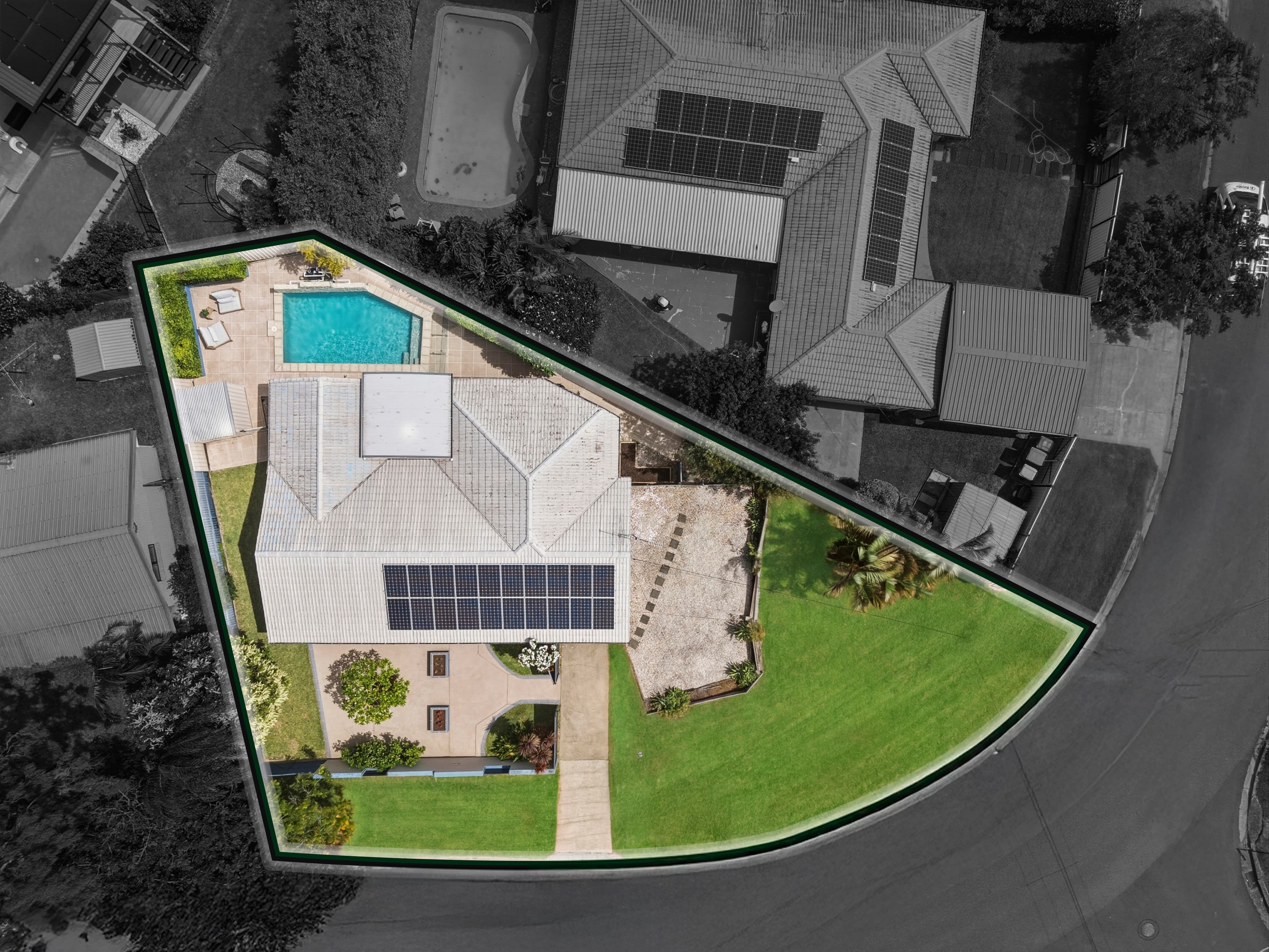11 Spoonbill Street, Birkdale, Birkdale - Image 1