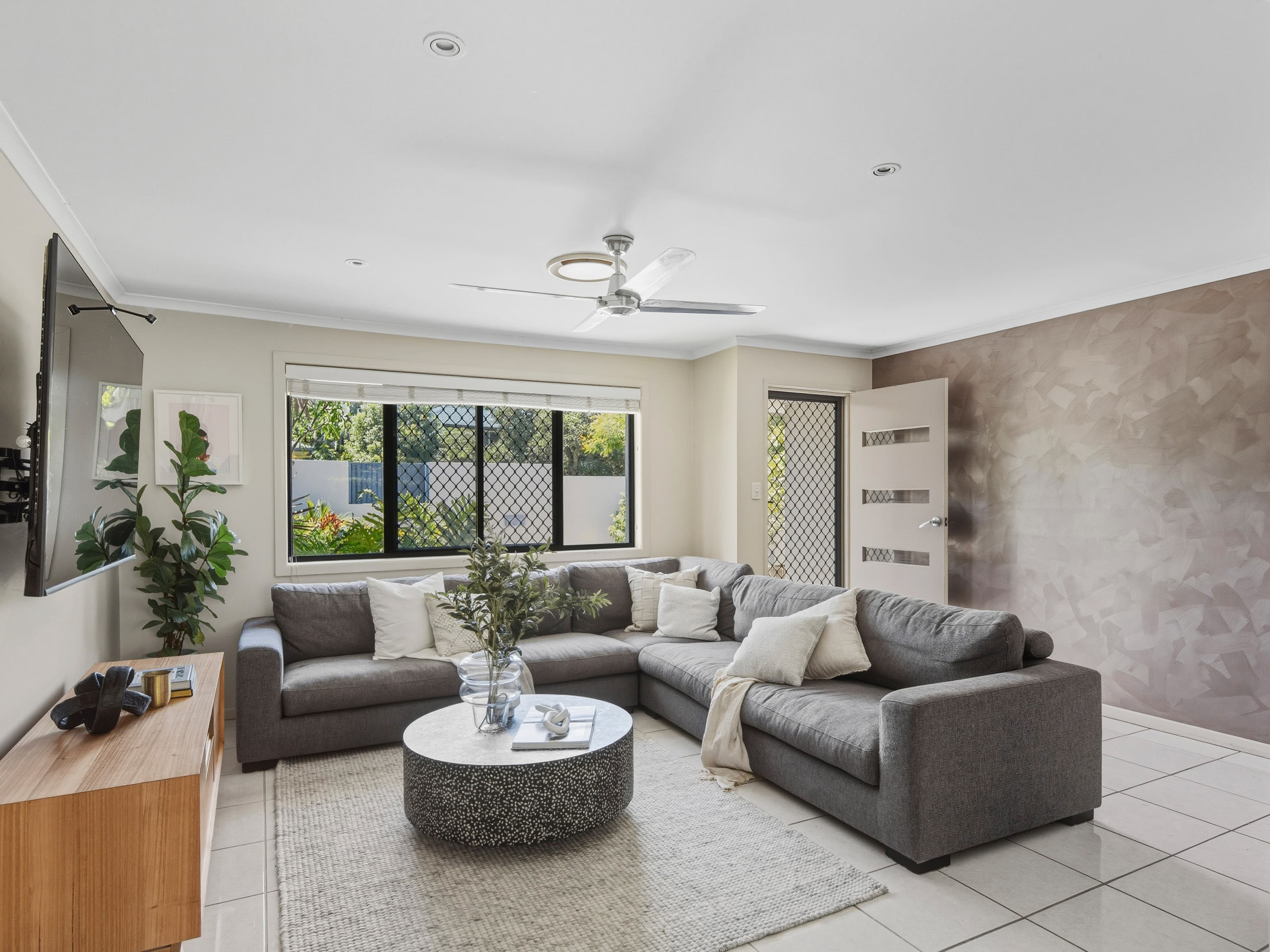 11 Spoonbill Street, Birkdale, Birkdale - Thumbnail 5