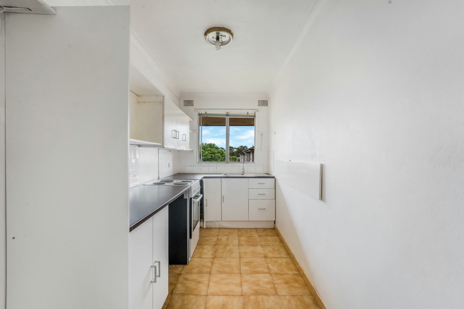 12/10 Clifford Avenue, Canley Vale, Canley Vale - Thumbnail 2