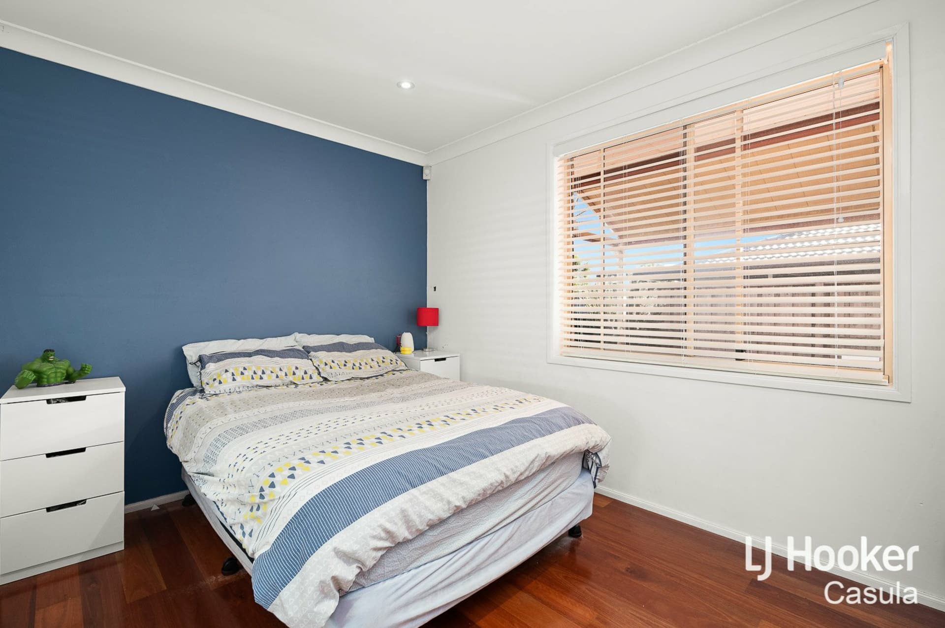 17 Magnolia Close, Casula, Casula - Thumbnail 6