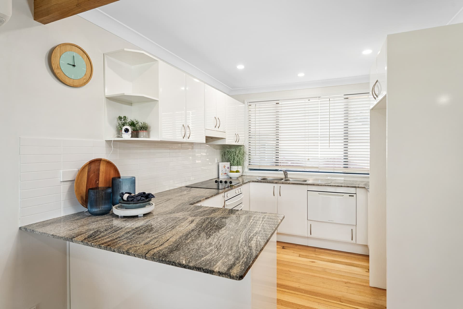 20 Blue Bell Drive, Wamberal, Wamberal - Thumbnail 5