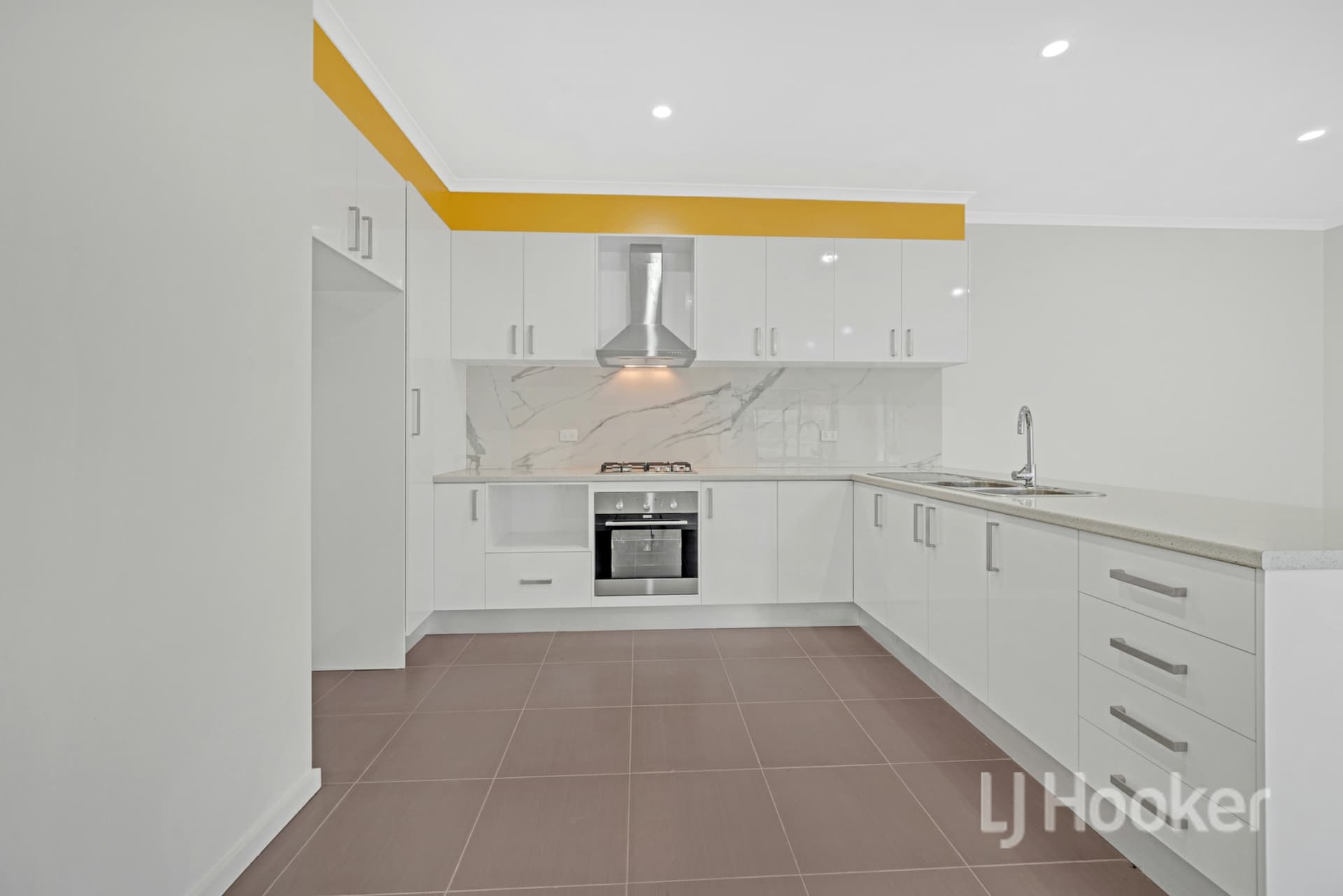 1A Brolga Court, Melton, Melton - Thumbnail 3