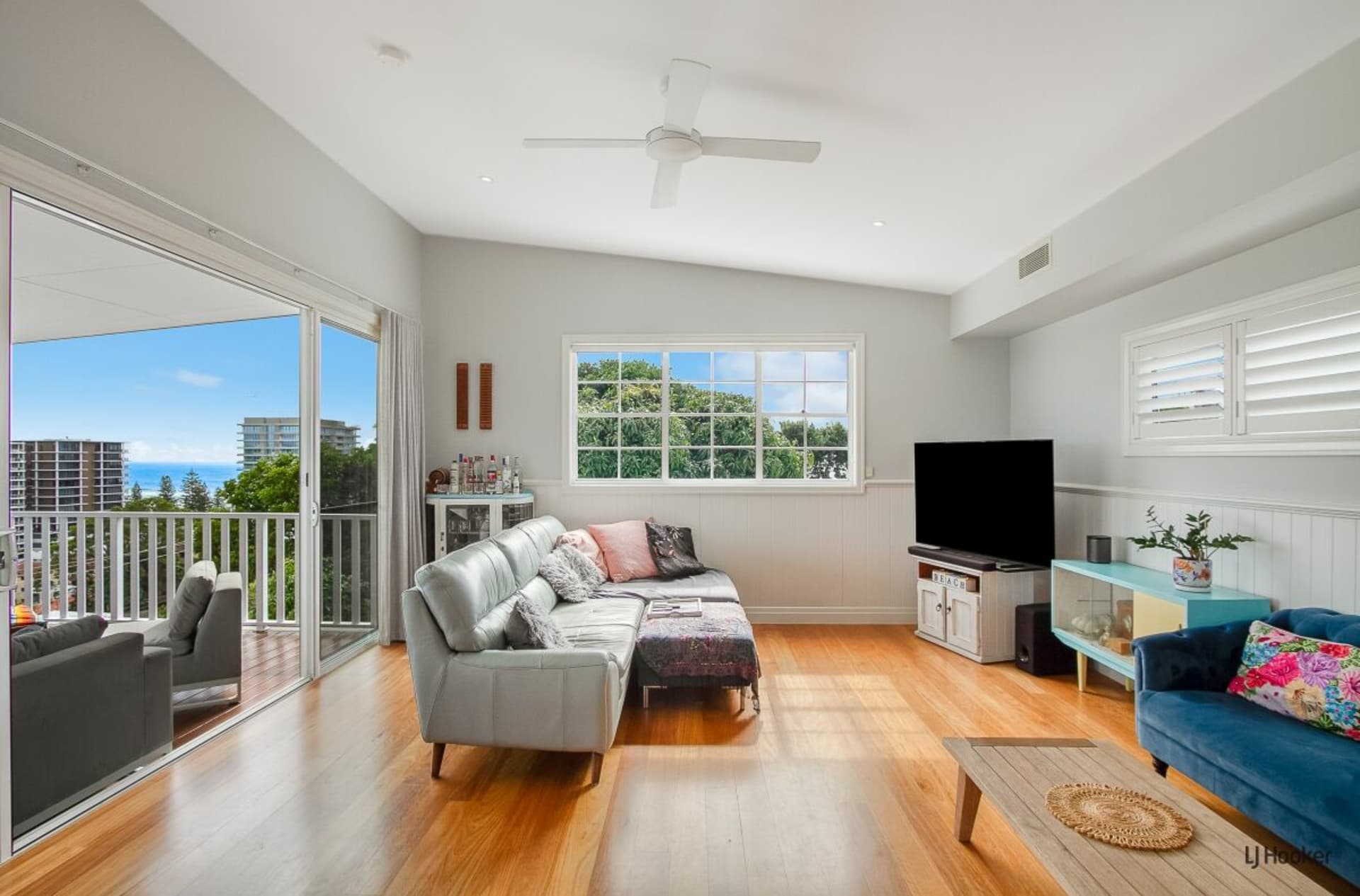 16 Tweed Street, Coolangatta, Coolangatta - Thumbnail 3