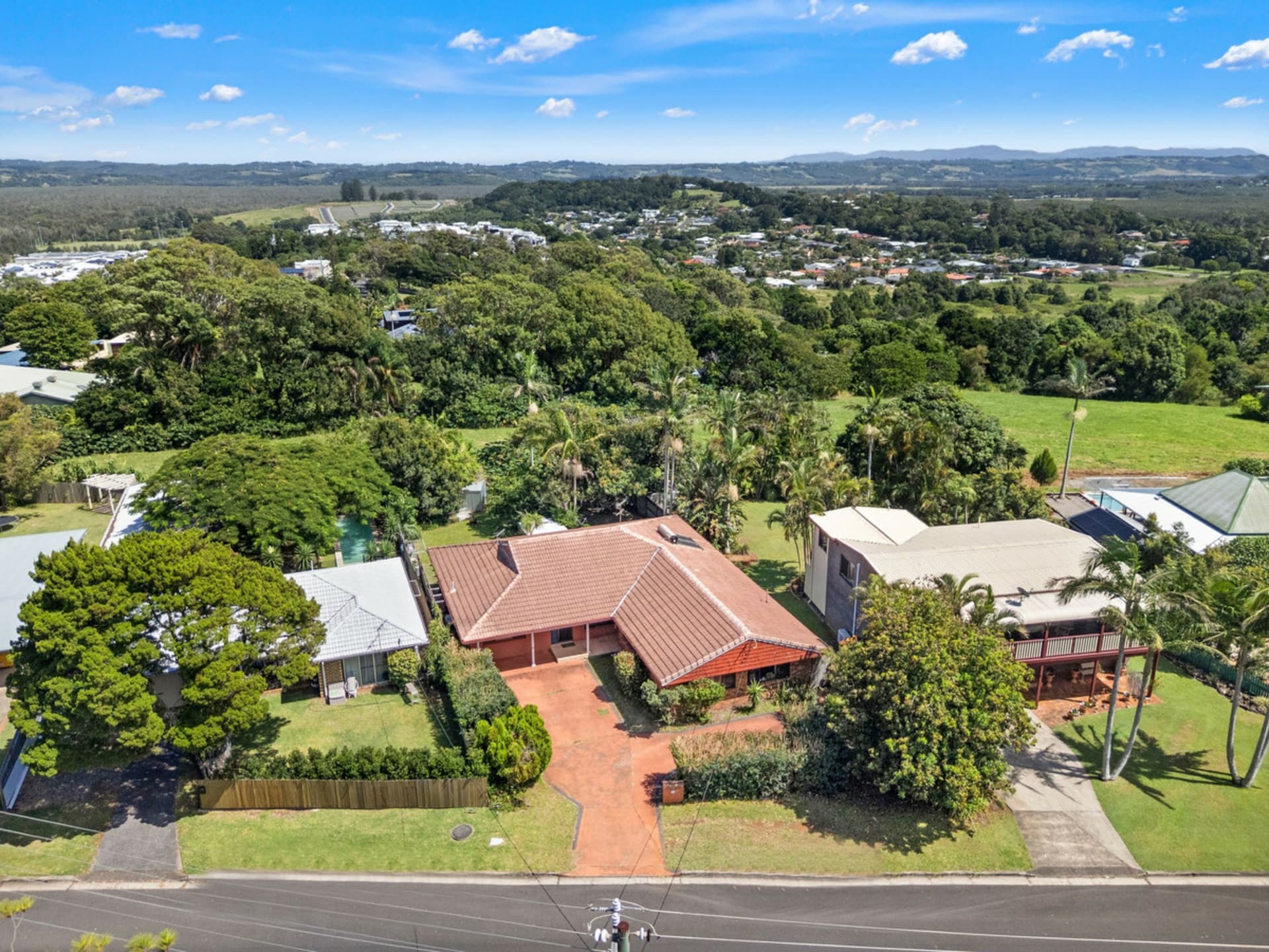 76 North Creek Road, Lennox Head, Lennox Head - Thumbnail 2