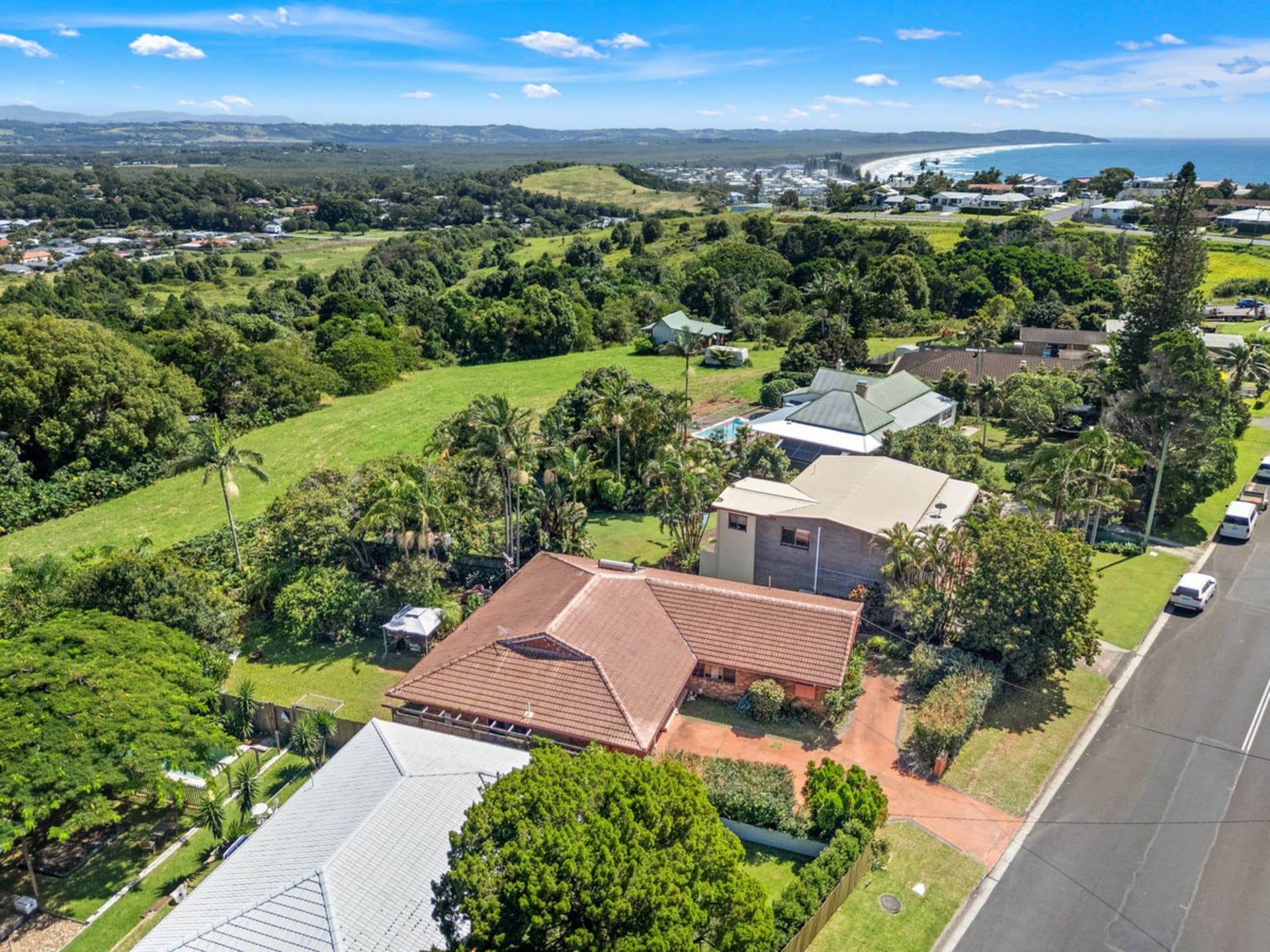 76 North Creek Road, Lennox Head, Lennox Head - Thumbnail 4