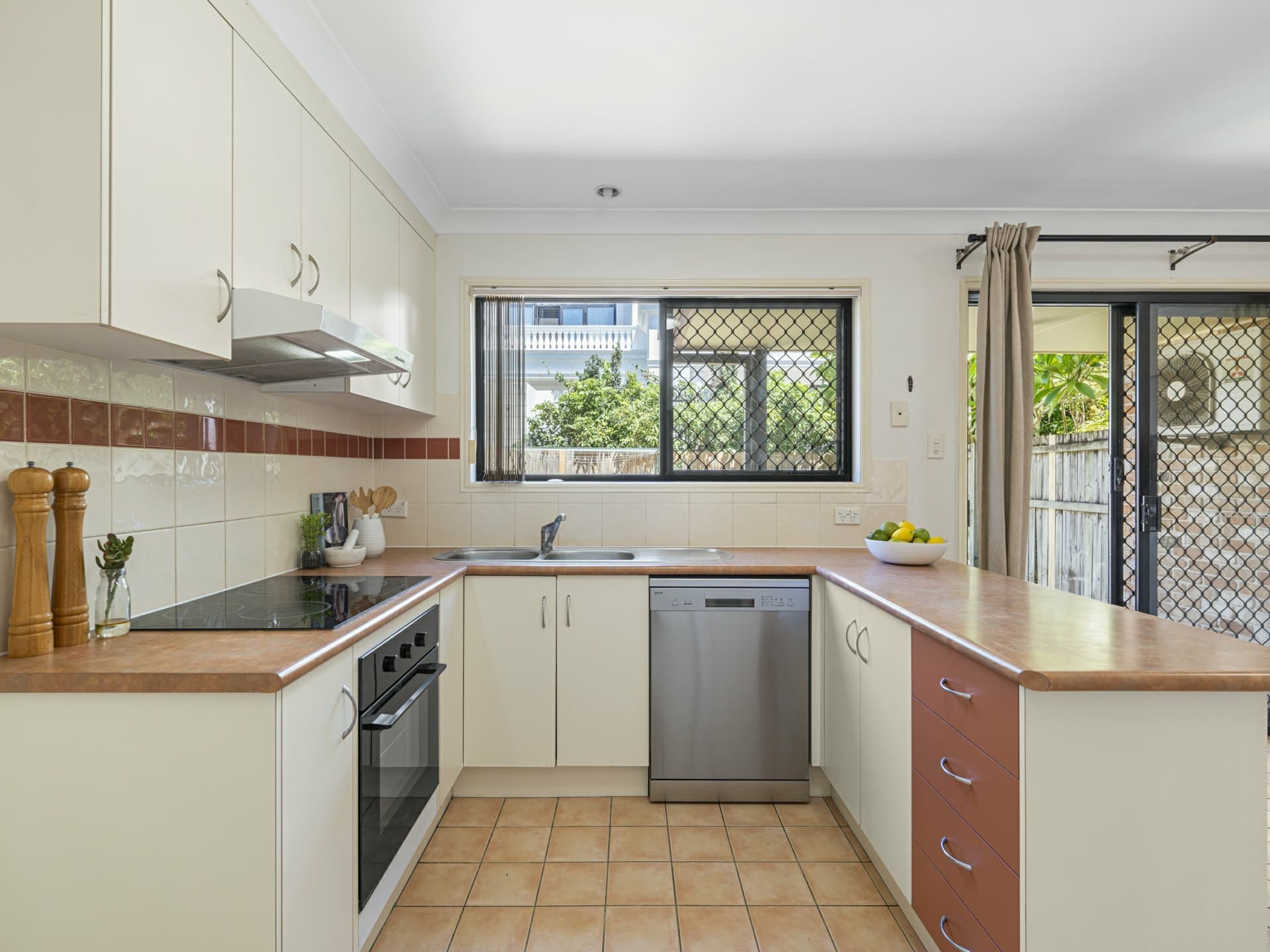 54/88 Bleasby Road, Eight Mile Plains, Eight Mile Plains - Thumbnail 7