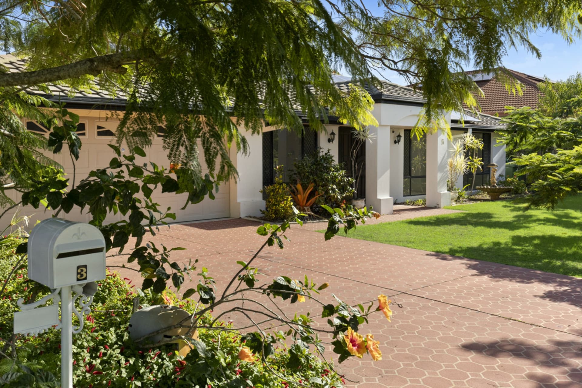 3 Cartagena Lane, Coombabah, Coombabah - Image 1