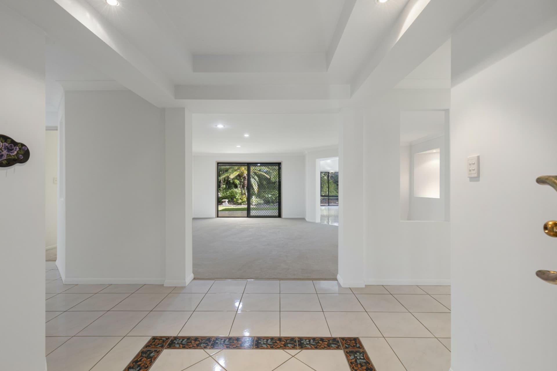 3 Cartagena Lane, Coombabah, Coombabah - Thumbnail 6