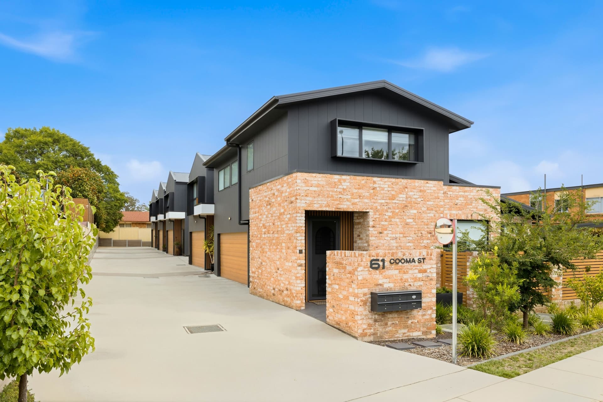2/61 Cooma Street, Queanbeyan, Queanbeyan - Image 1