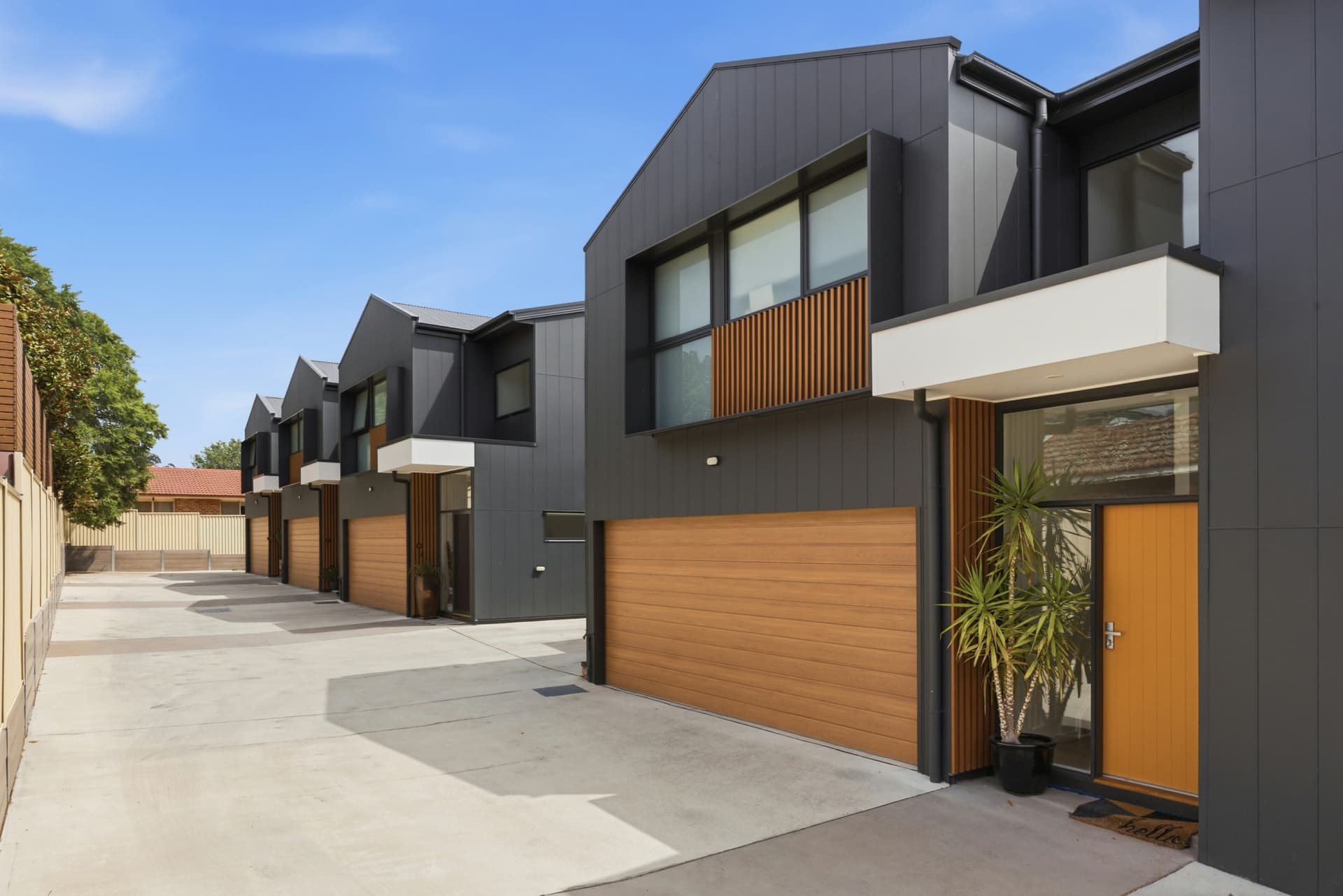 2/61 Cooma Street, Queanbeyan, Queanbeyan - Thumbnail 2