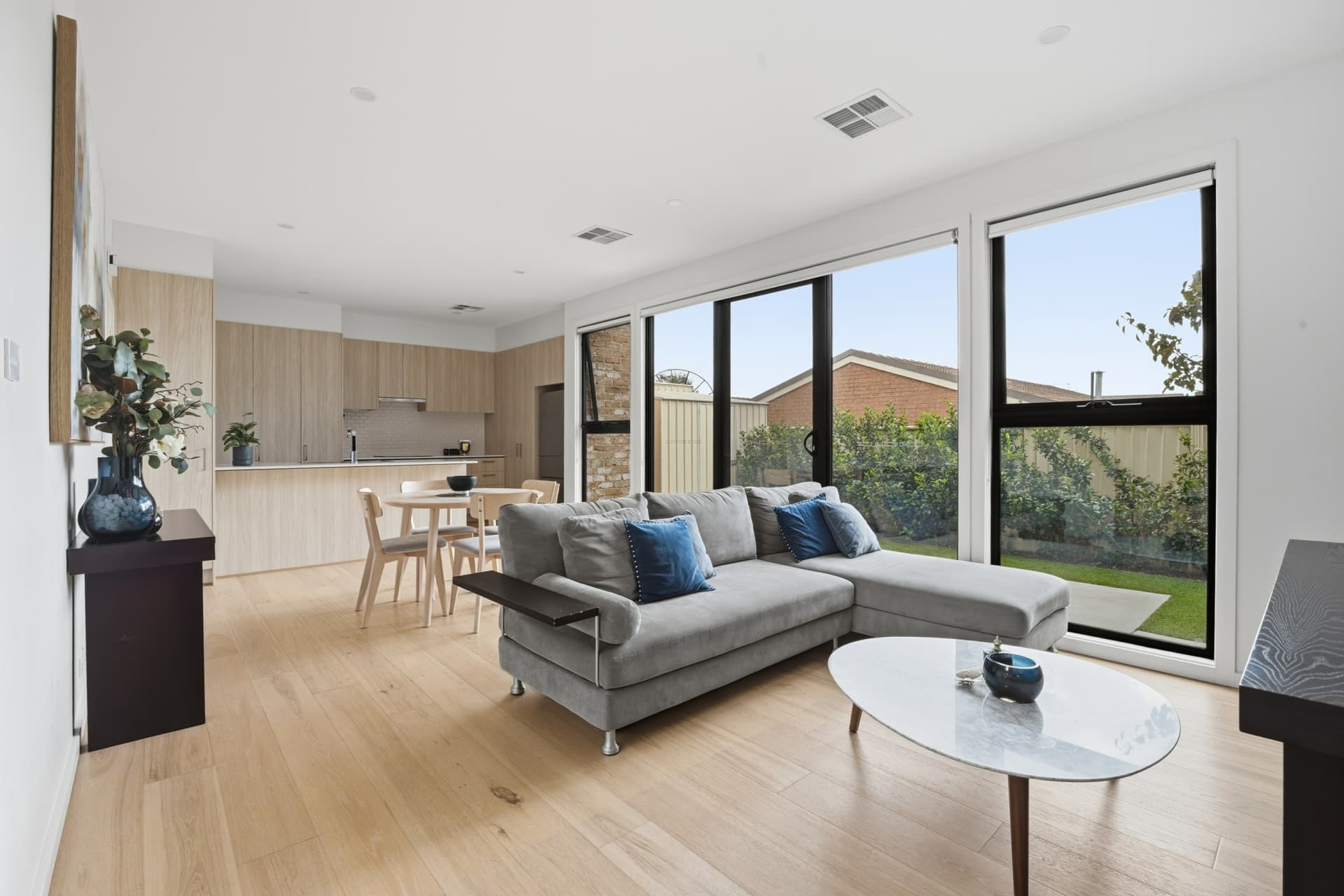 2/61 Cooma Street, Queanbeyan, Queanbeyan - Thumbnail 3
