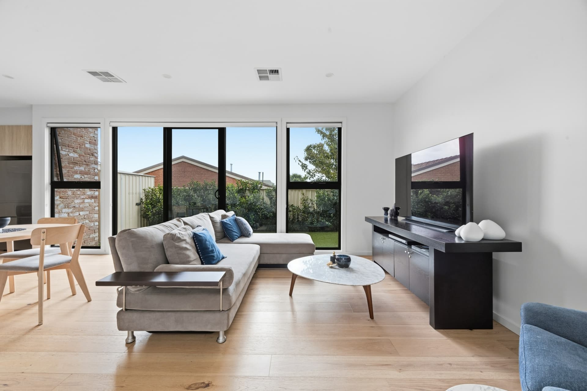 2/61 Cooma Street, Queanbeyan, Queanbeyan - Thumbnail 4