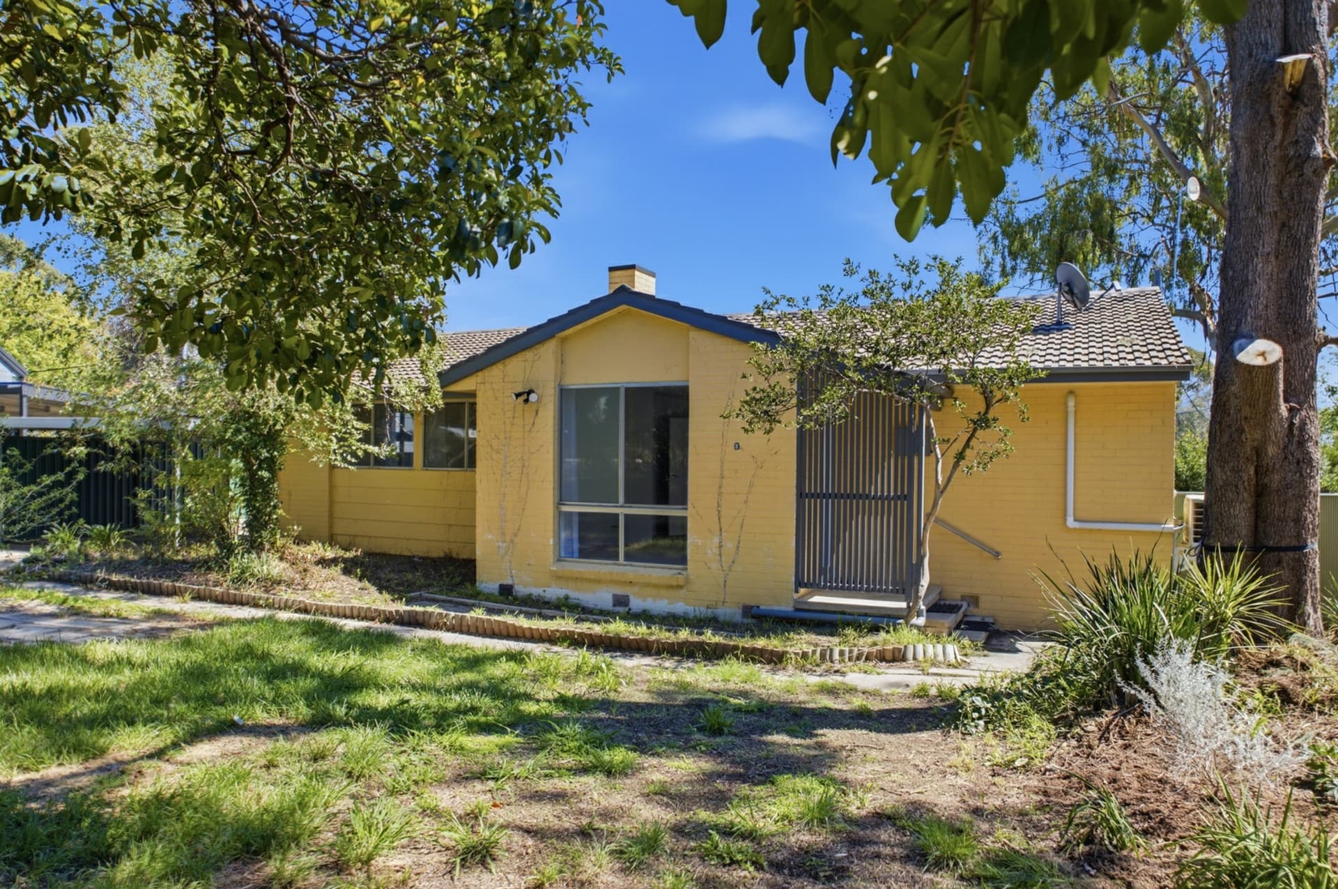 8 Potts Place, Farrer, Farrer - Image 1