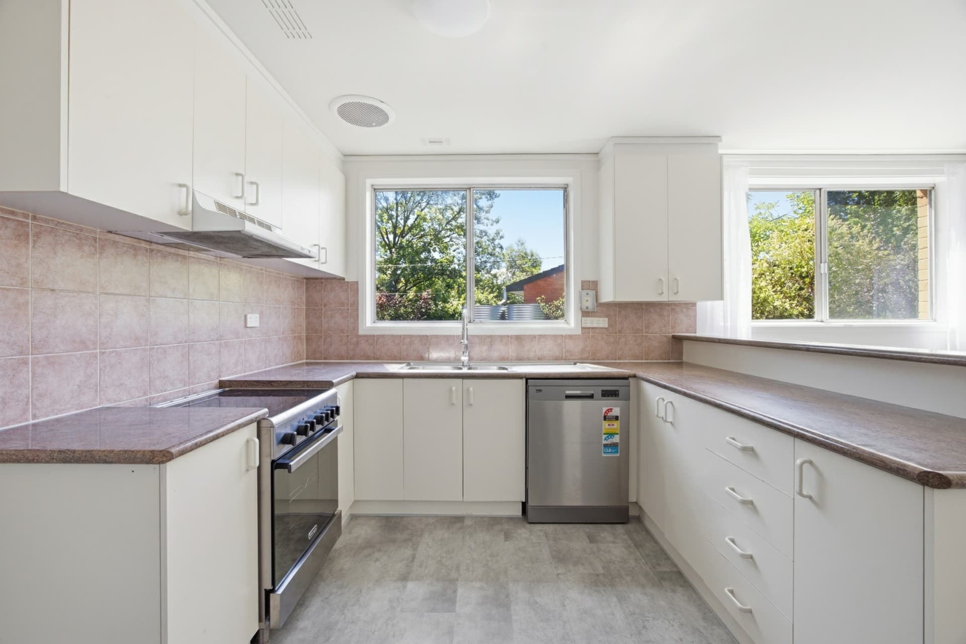 8 Potts Place, Farrer, Farrer - Thumbnail 4