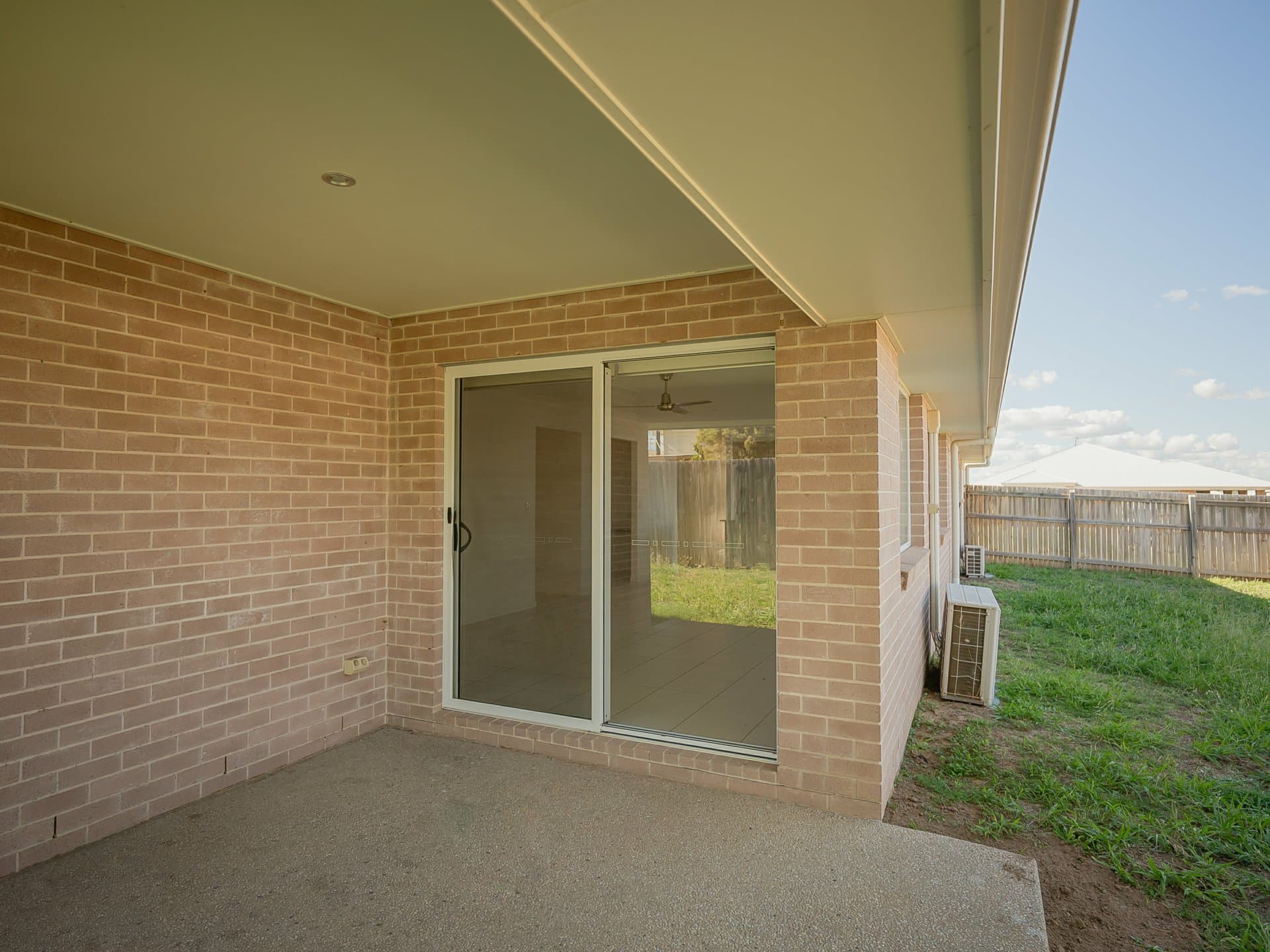 53 Wheeler Drive, Roma, Roma - Image 1