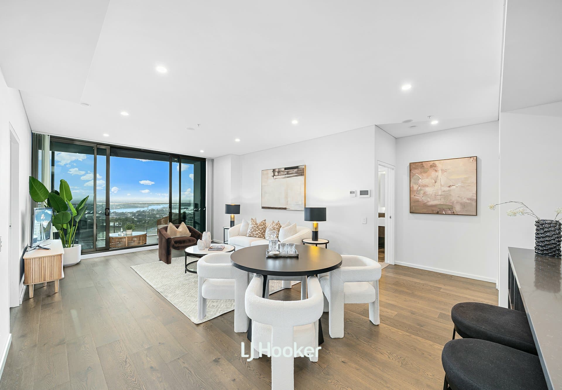 1810/500 Pacific Highway, St Leonards, St Leonards - Thumbnail 3