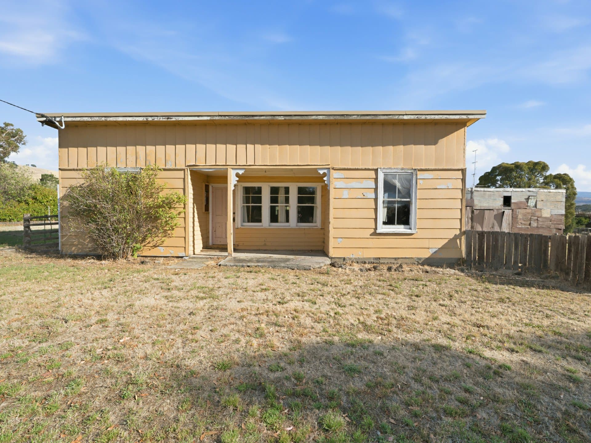 1 Grace Street, Hamilton, Hamilton - Image 1