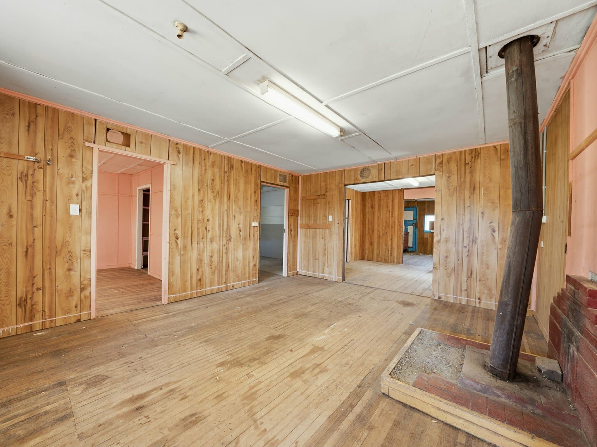 1 Grace Street, Hamilton, Hamilton - Thumbnail 4