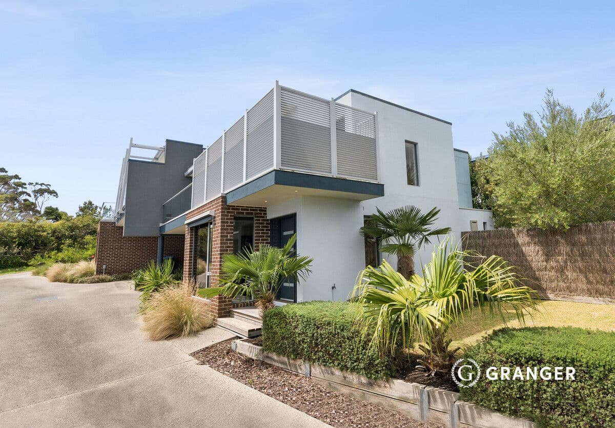 2/24 William Street, 
	
			
							McCrae
				
						VIC
			3938, McCrae - Thumbnail 4