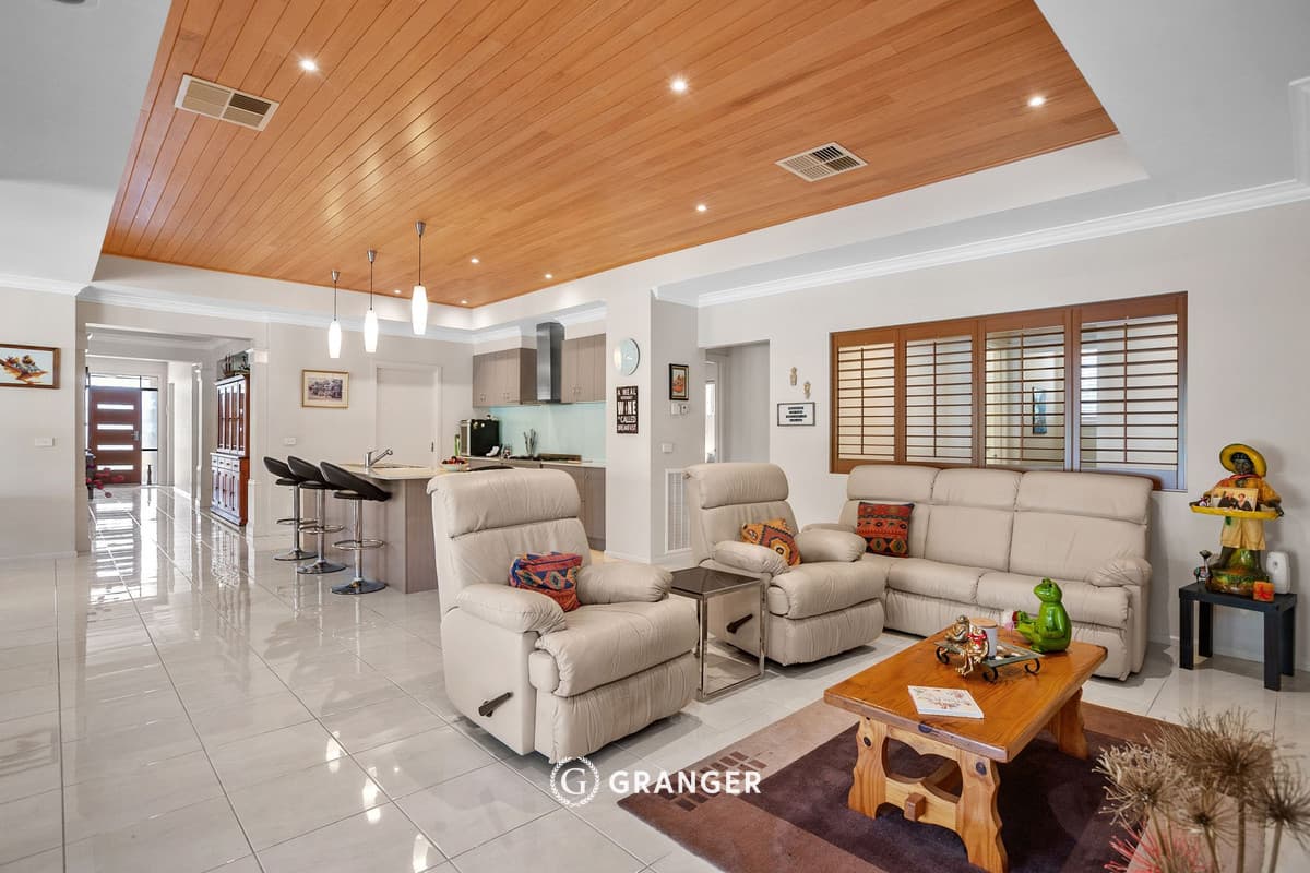 12 Crestwood Drive, 
	
			
							Rosebud
				
						VIC
			3939, Rosebud - Thumbnail 6