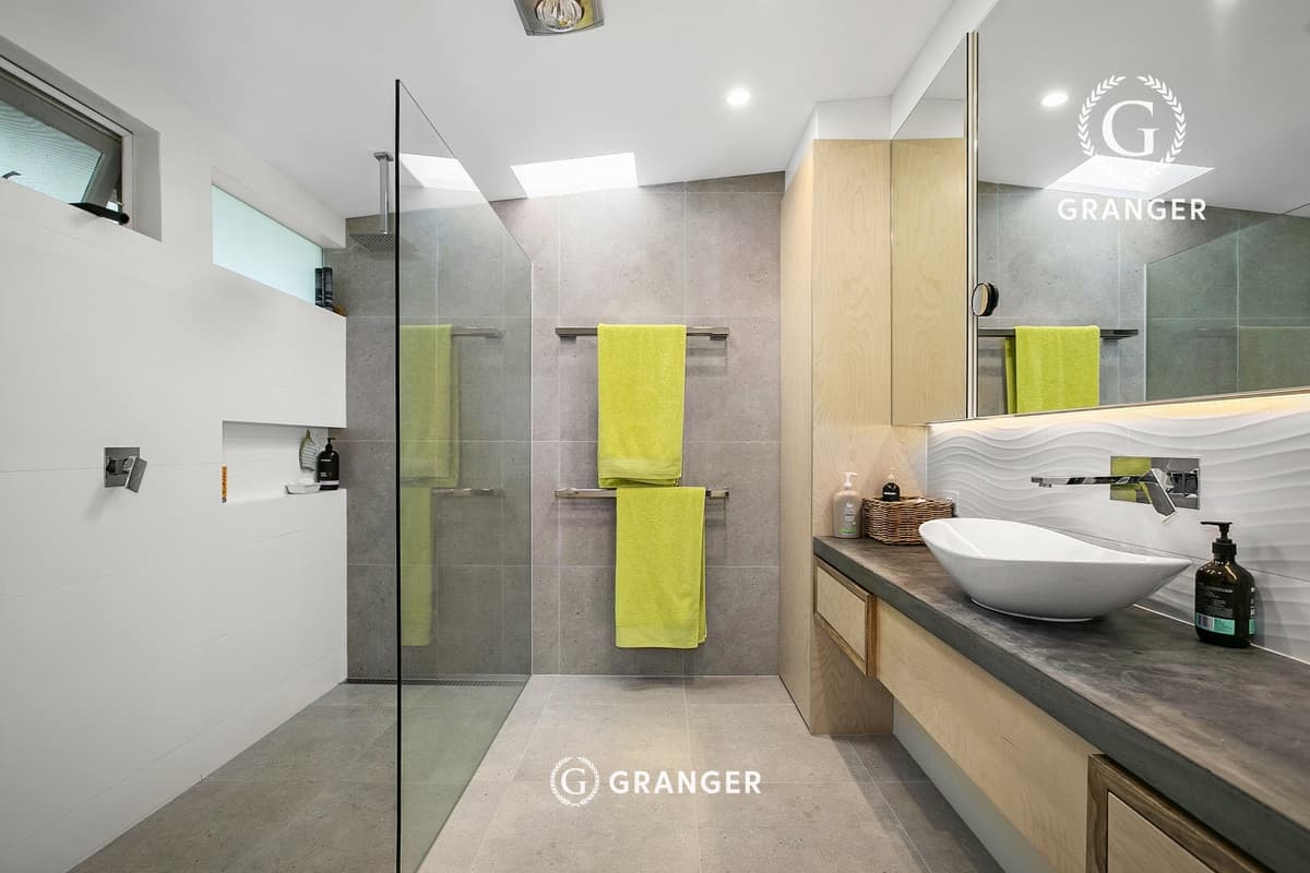25-27 Bowen Street, 
	
			
							McCrae
				
						VIC
			3938, McCrae - Thumbnail 7