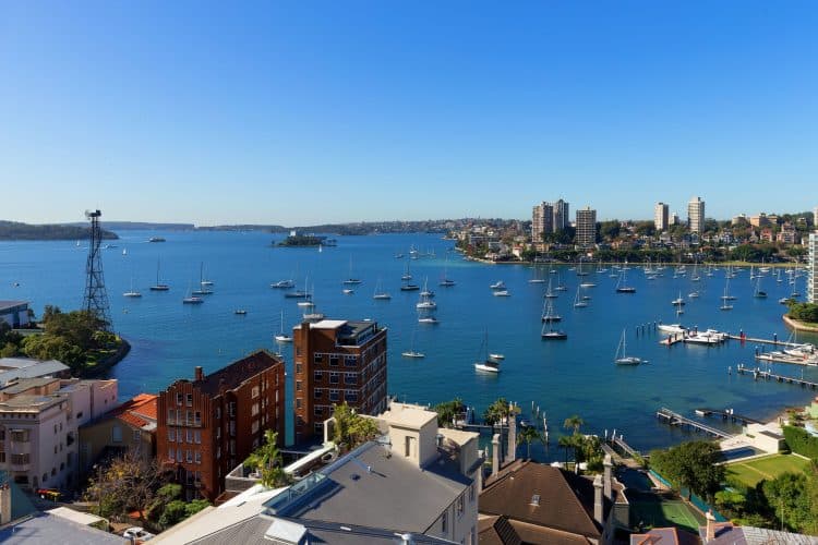 Just a moment..., Potts Point - Thumbnail 2