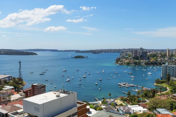 Just a moment..., Potts Point - Image 1