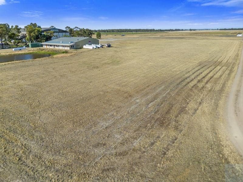 145 Burma Road Tocumwal NSW, Tocumwal - Thumbnail 3