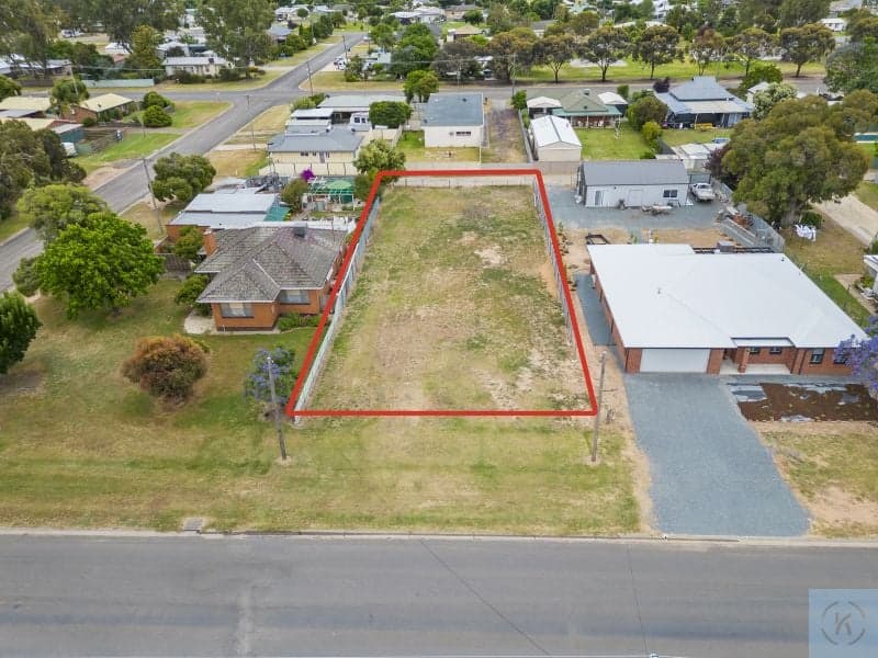 44 Hennessy Street Tocumwal NSW, Tocumwal - Thumbnail 4