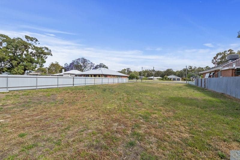 44 Hennessy Street Tocumwal NSW, Tocumwal - Thumbnail 6