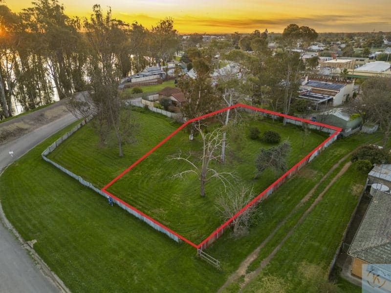4-6 Hennessy Street Tocumwal NSW, Tocumwal - Thumbnail 4