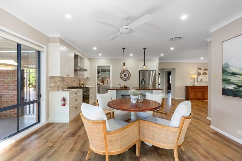 18 Amber Grove, Bolwarra Heights - Thumbnail 6
