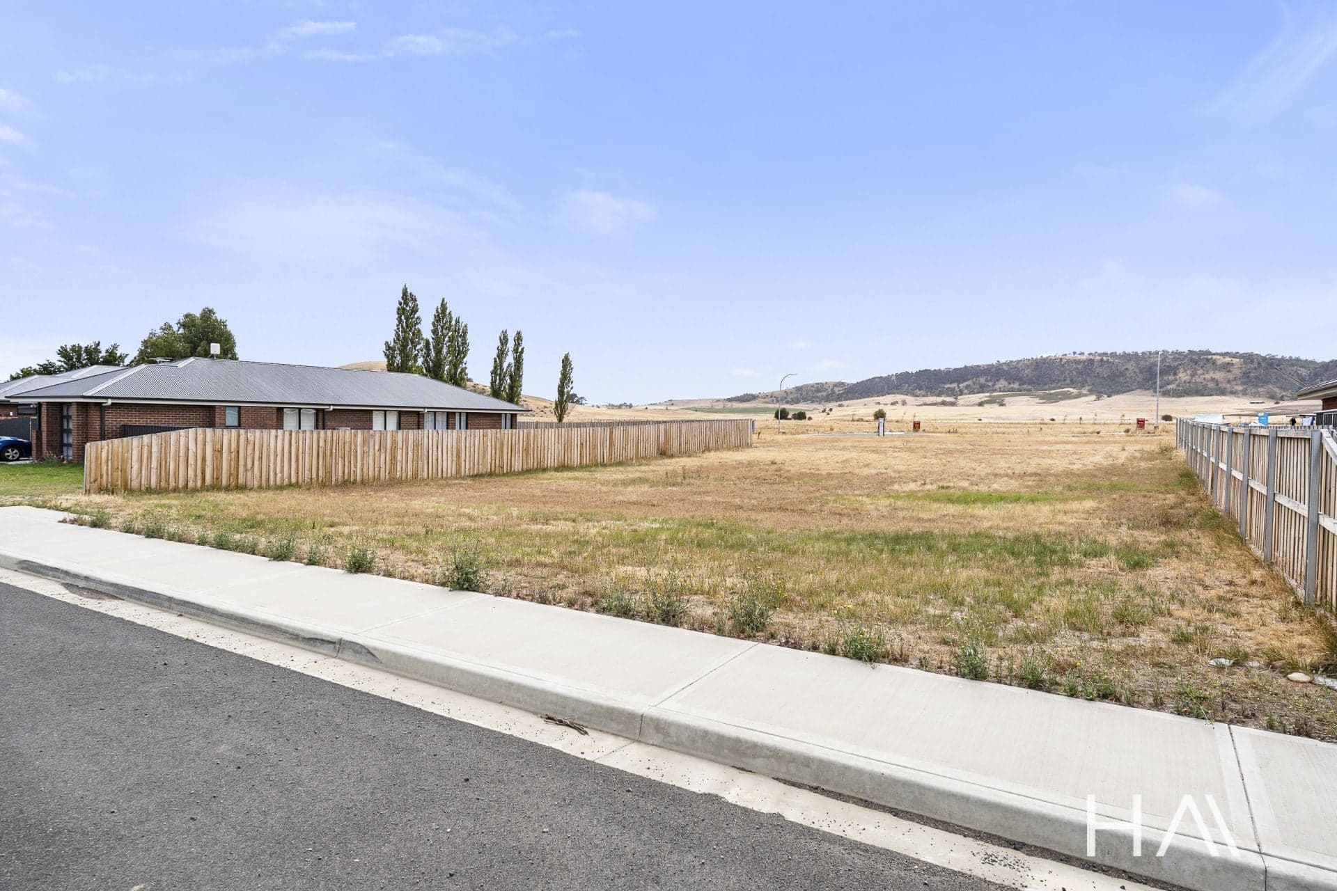 184 Main Street Kempton, Kempton - Image 1