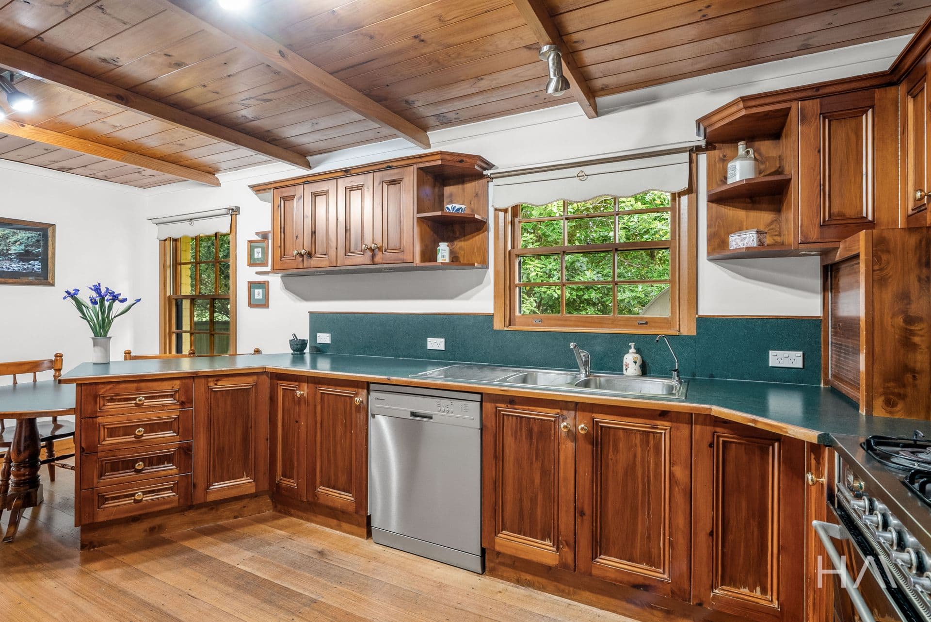 66 William Street Westbury, Westbury - Thumbnail 4