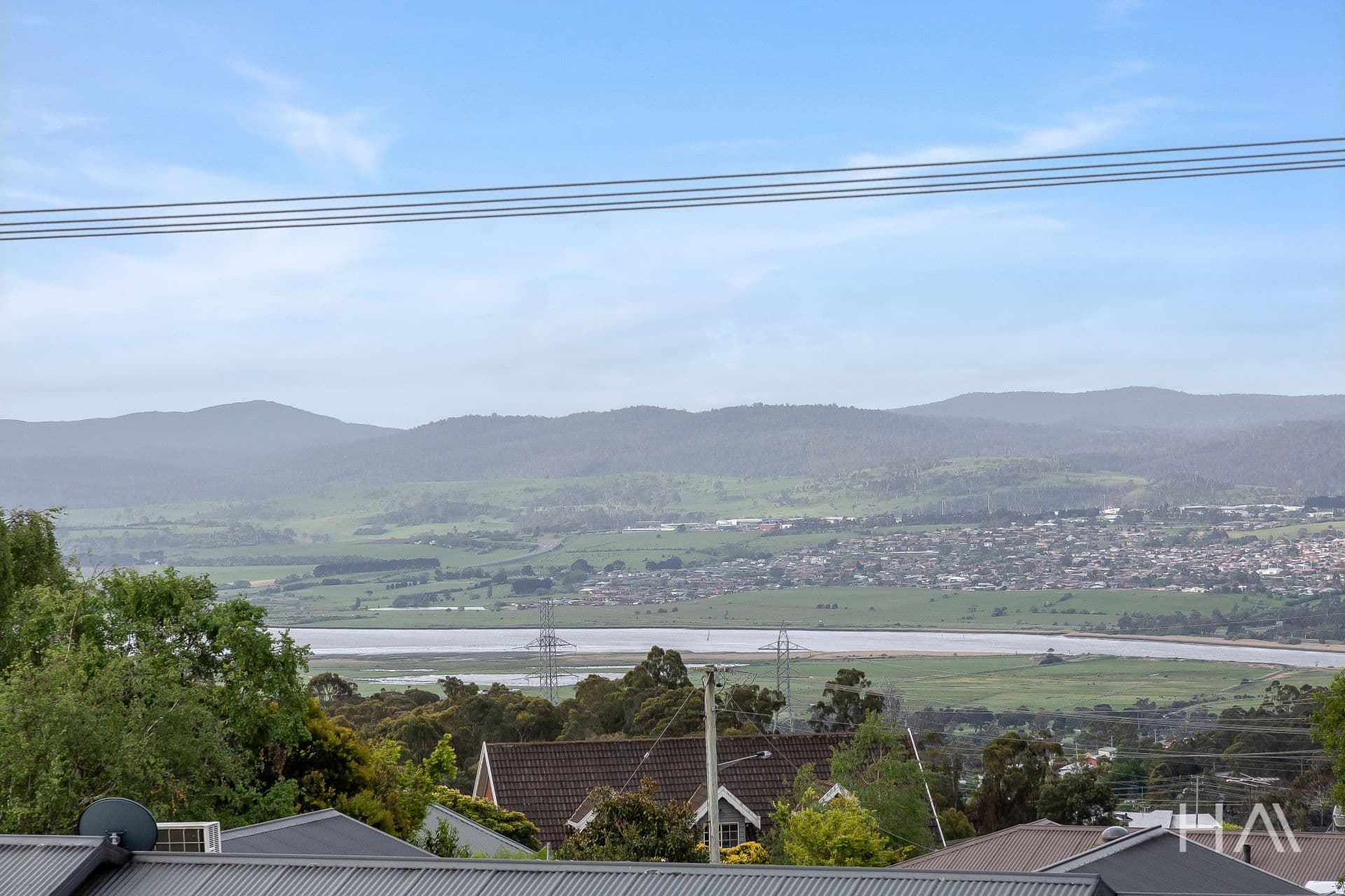 7 Kimberly Court Trevallyn, Trevallyn - Thumbnail 8