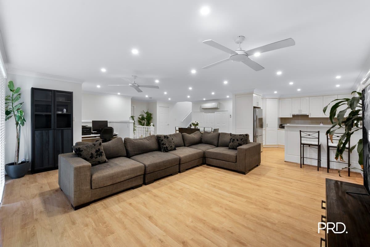 15 Wedmore Road, EMU HEIGHTS NSW 2750, Emu Heights - Thumbnail 2