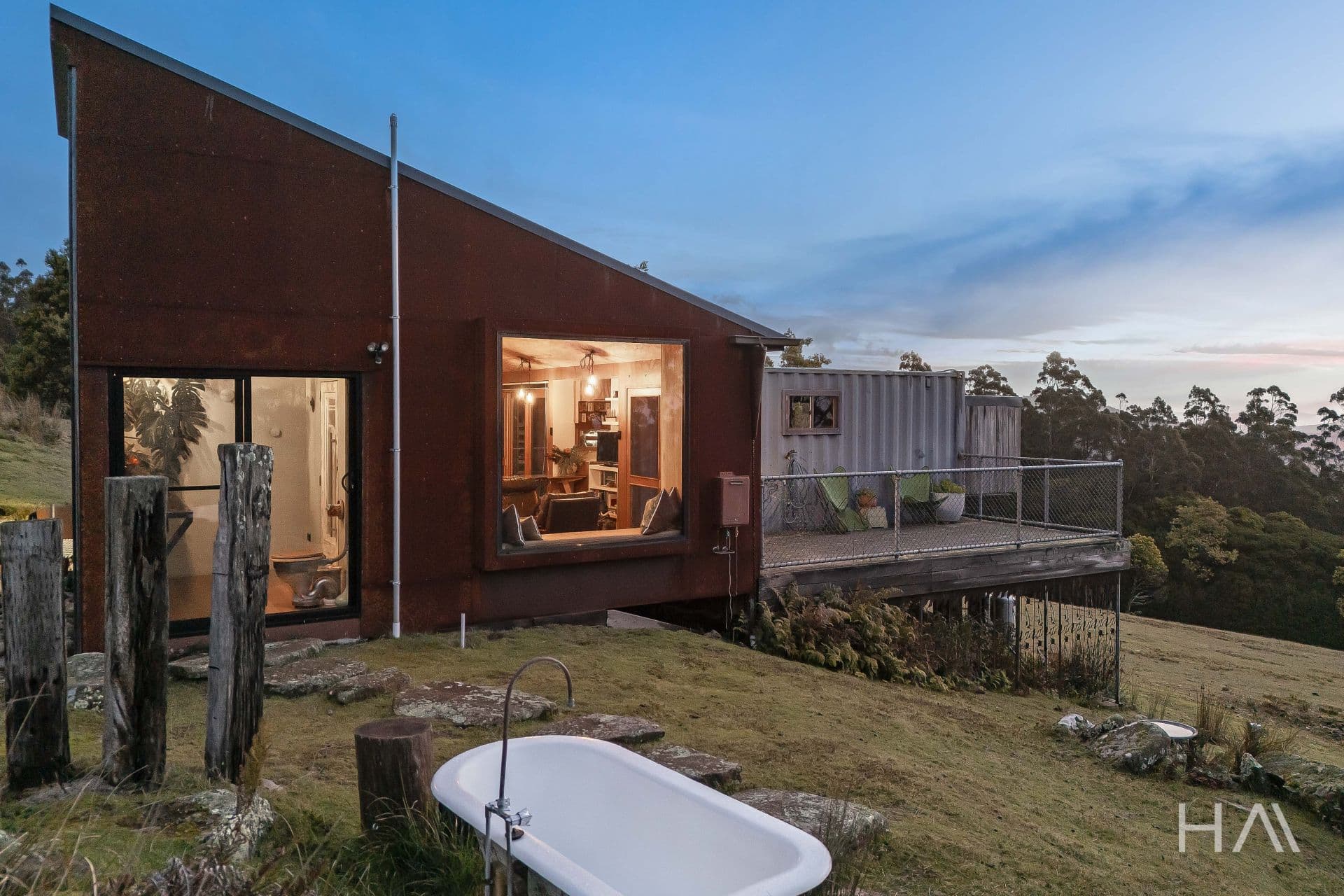 341 Mountain Road Lilydale, Lilydale - Thumbnail 2