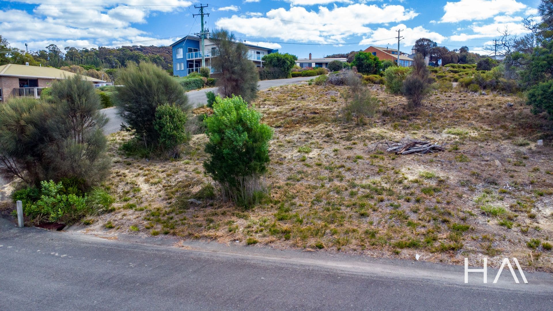 8 Ocean View Drive Greens Beach, Greens Beach - Image 1