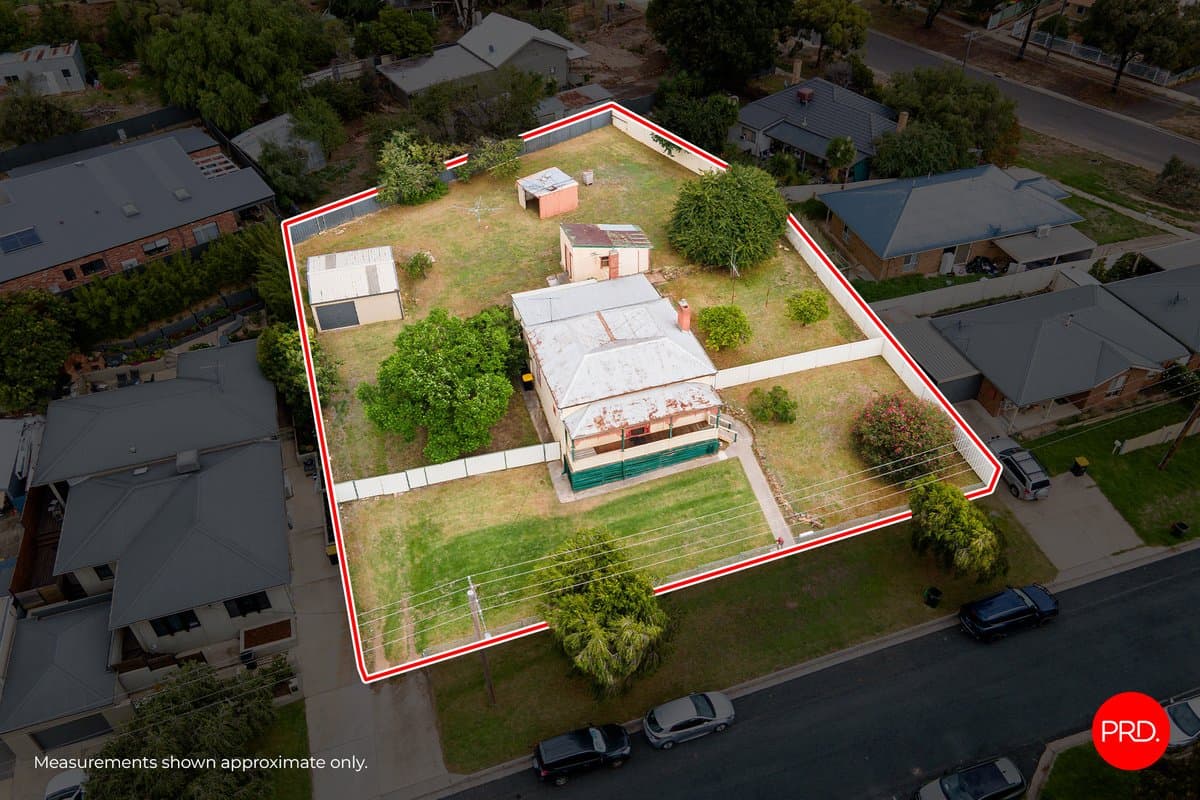 13 Barney Street, NORTH BENDIGO VIC 3550, North Bendigo - Thumbnail 2