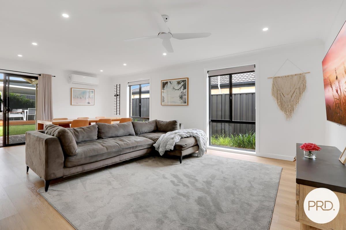 27 Grey Street, ALBION PARK NSW 2527, Albion Park - Thumbnail 3