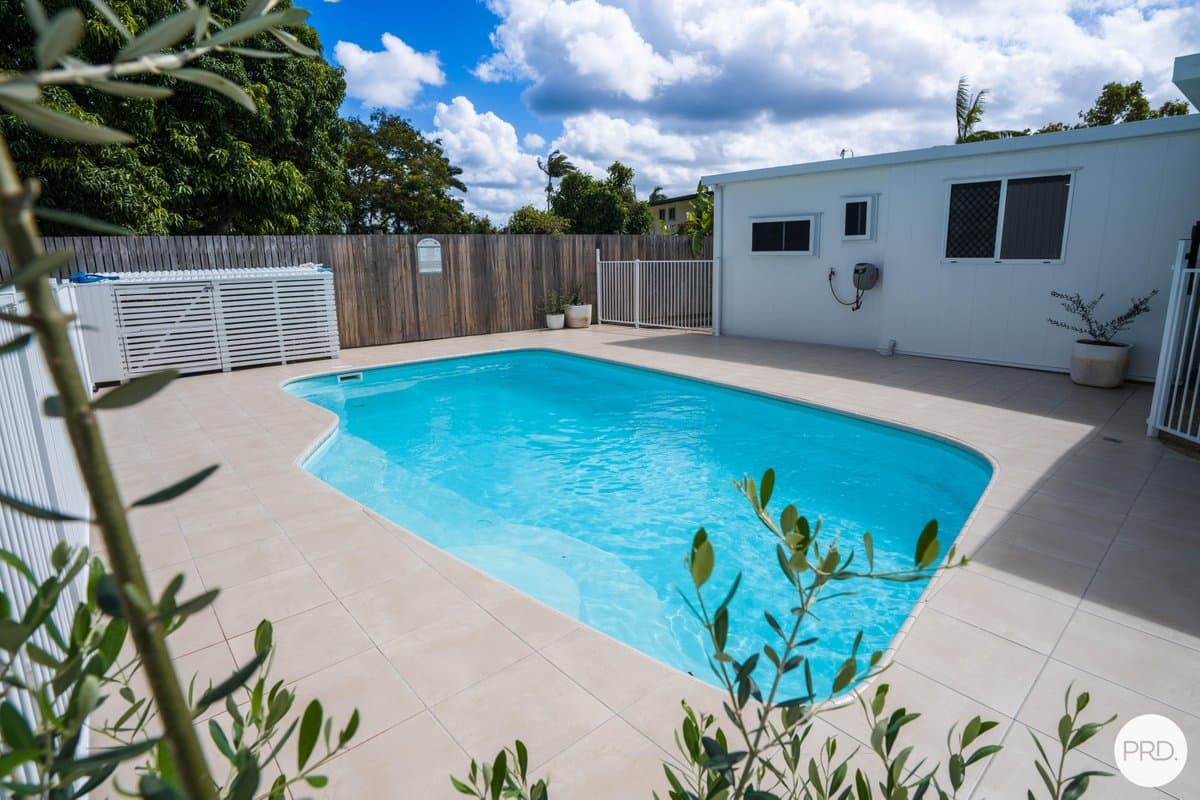 21 Bezzina Court, BUCASIA QLD 4750, Bucasia Property Image - Image 1
