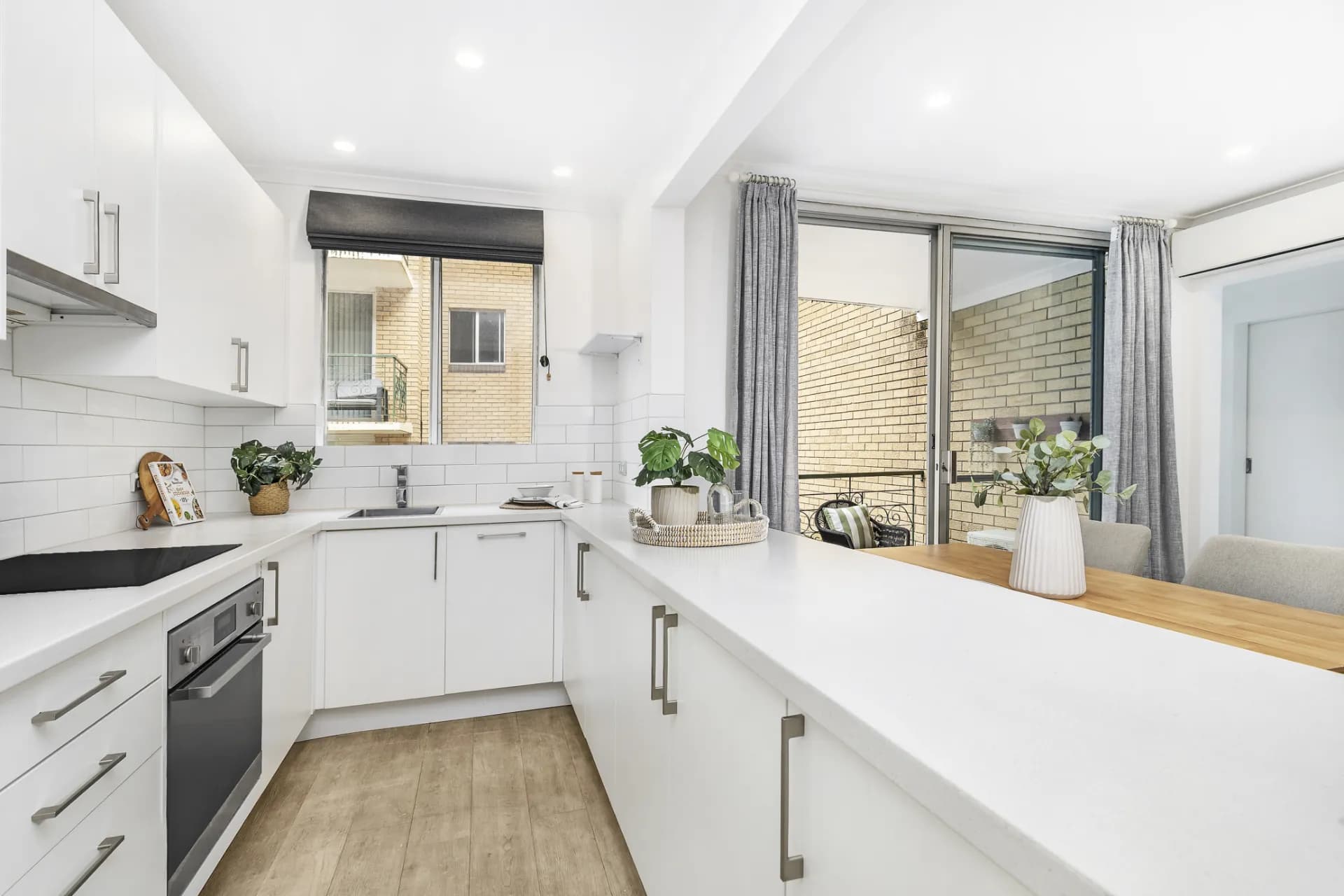 44/10 Murray  Street, Lane Cove - Thumbnail 2
