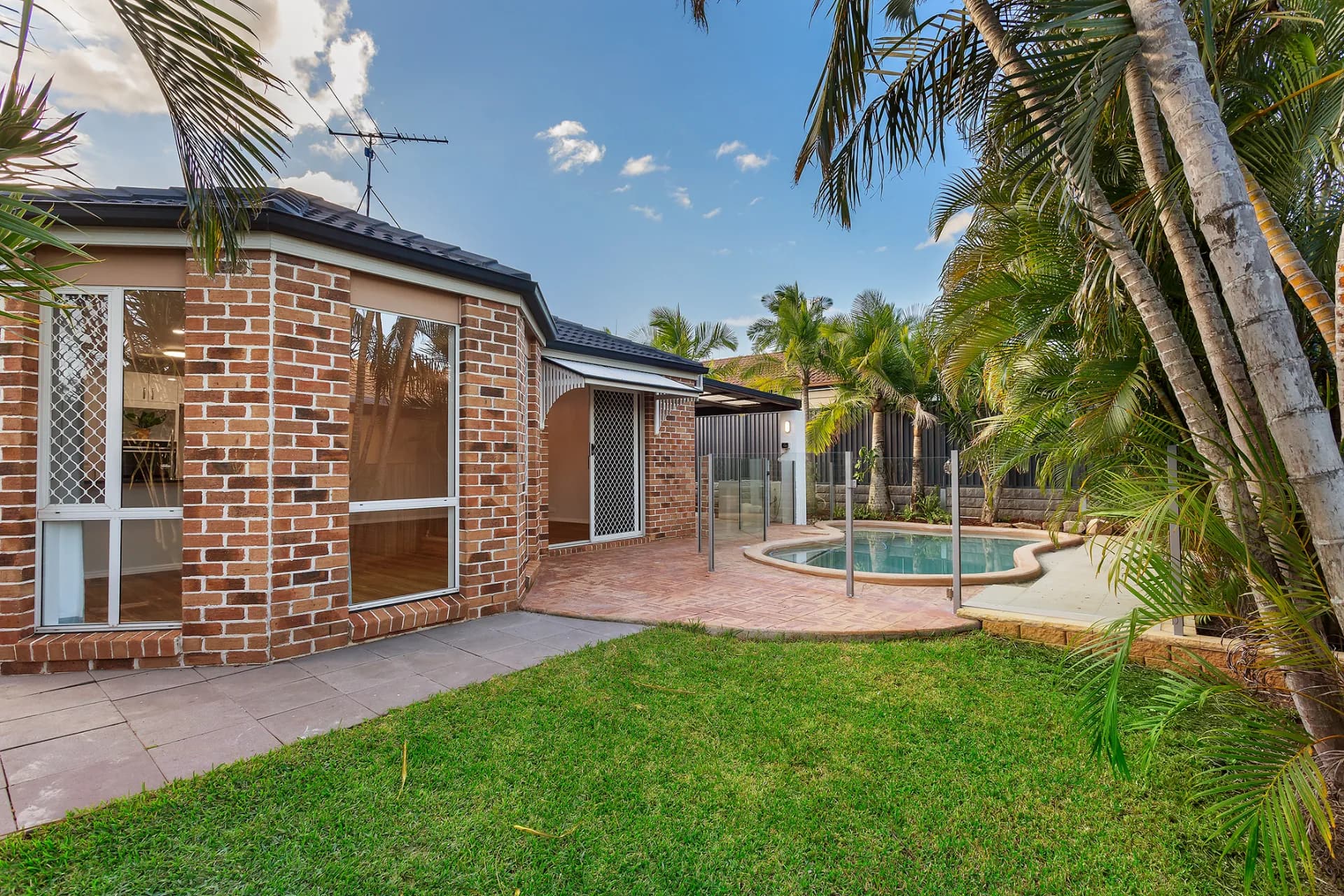 62 Brookvale Drive, Underwood - Thumbnail 3