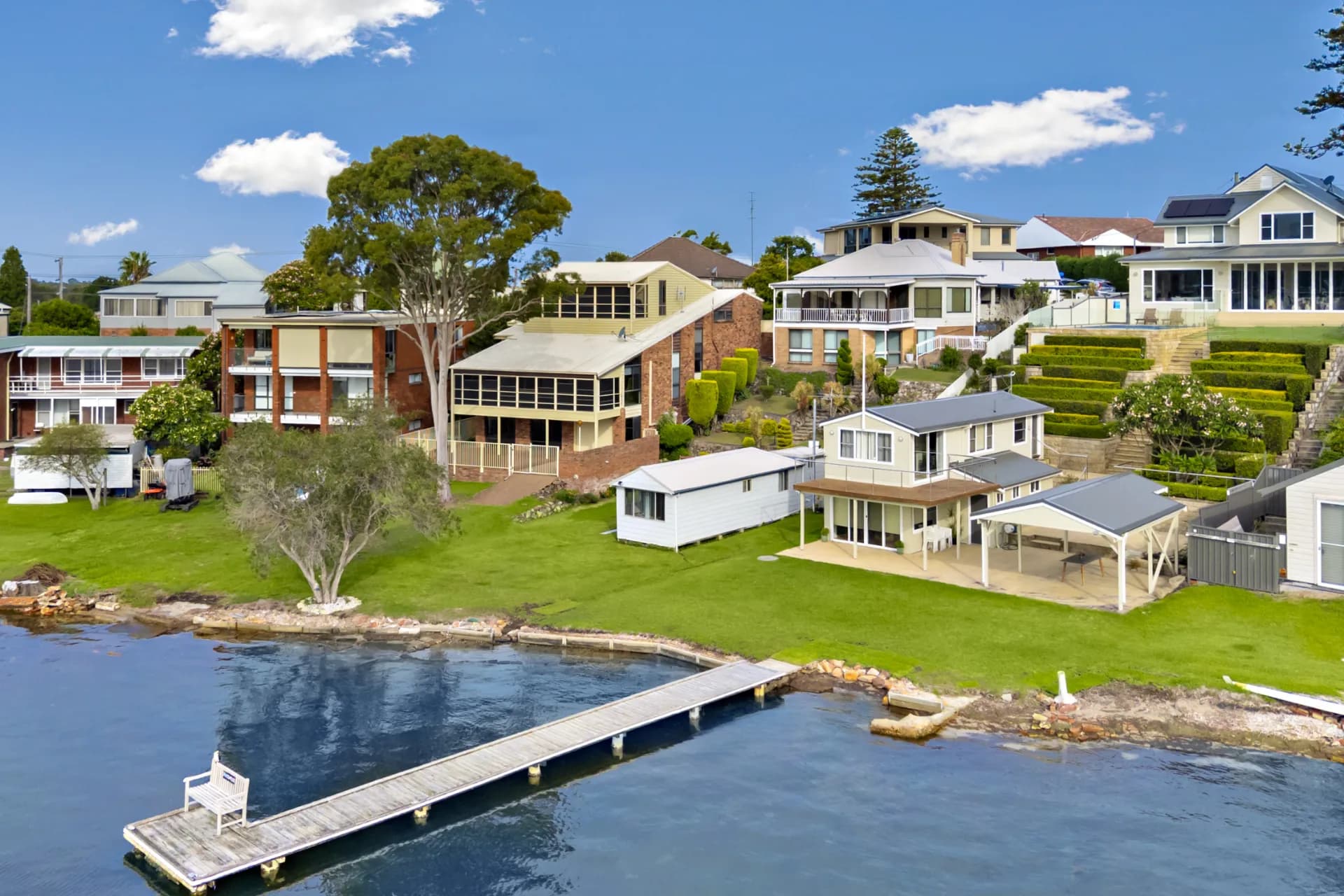 688A Pacific Highway, Belmont, NSW, Belmont - Image 1